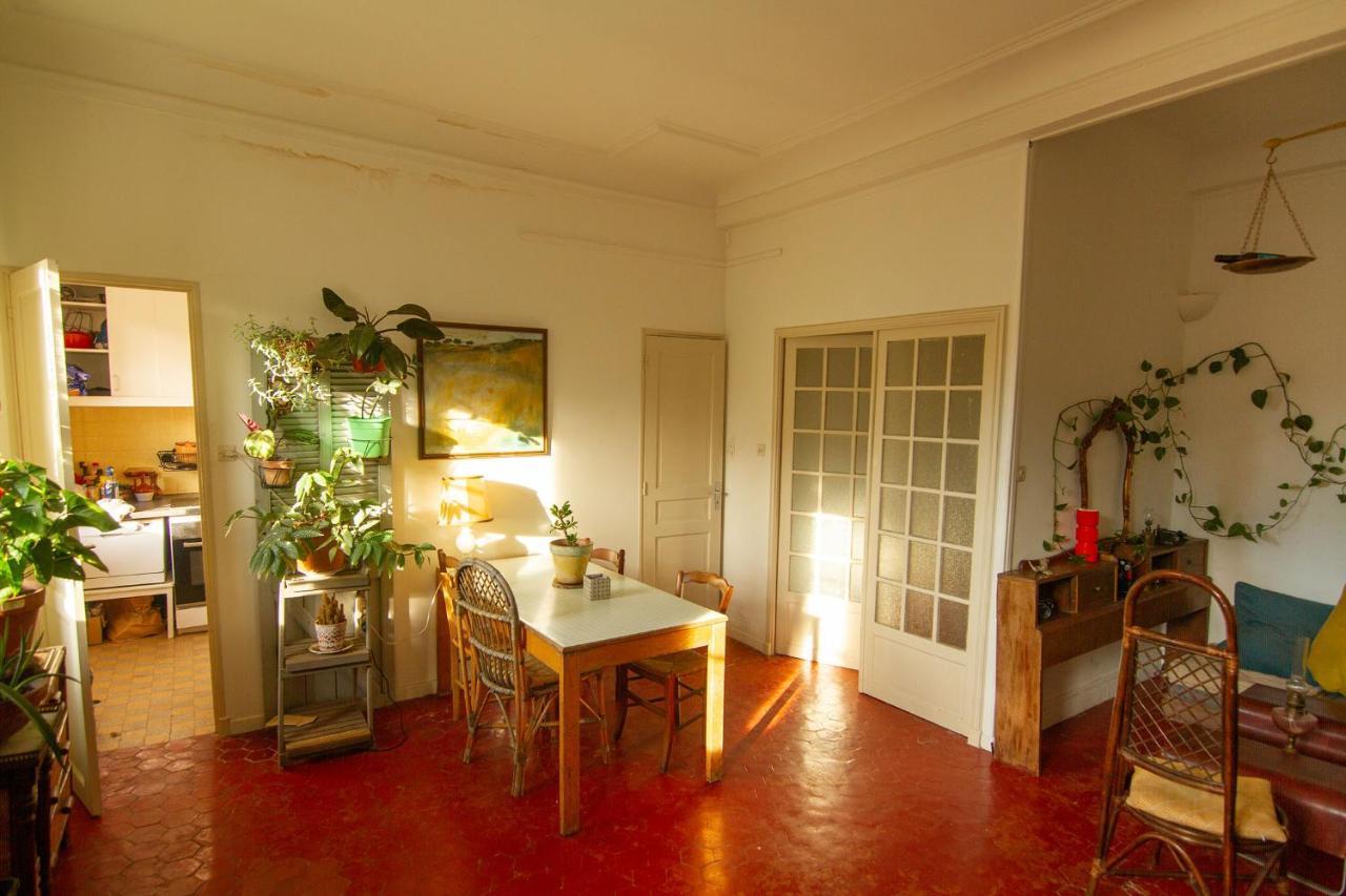 Jolie Chambre Dans Appartement Cosy En Plein Centre Marseilles Buitenkant foto