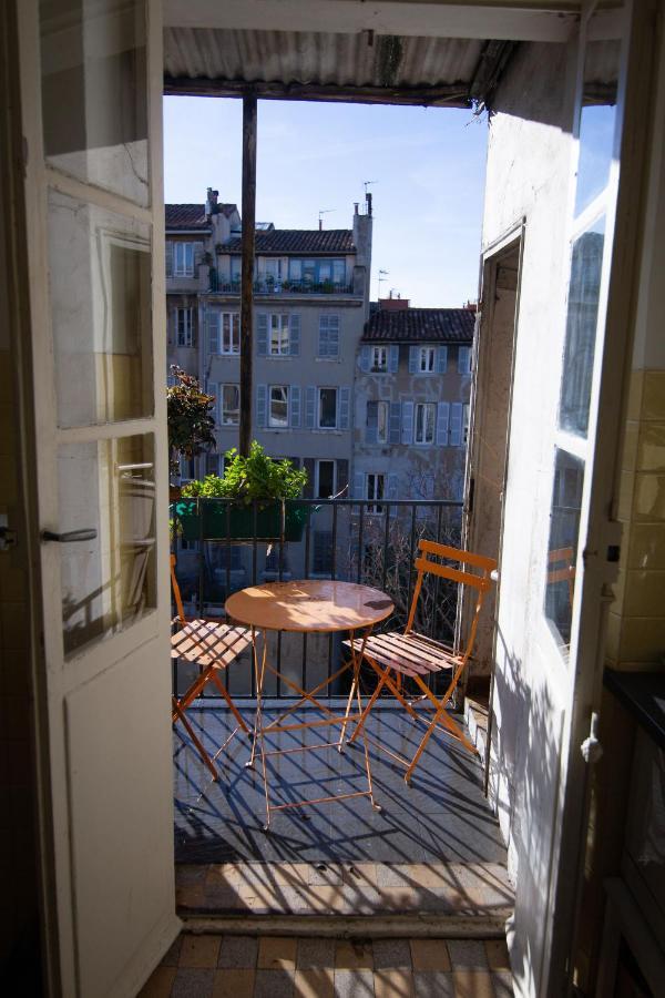 Jolie Chambre Dans Appartement Cosy En Plein Centre Marseilles Buitenkant foto